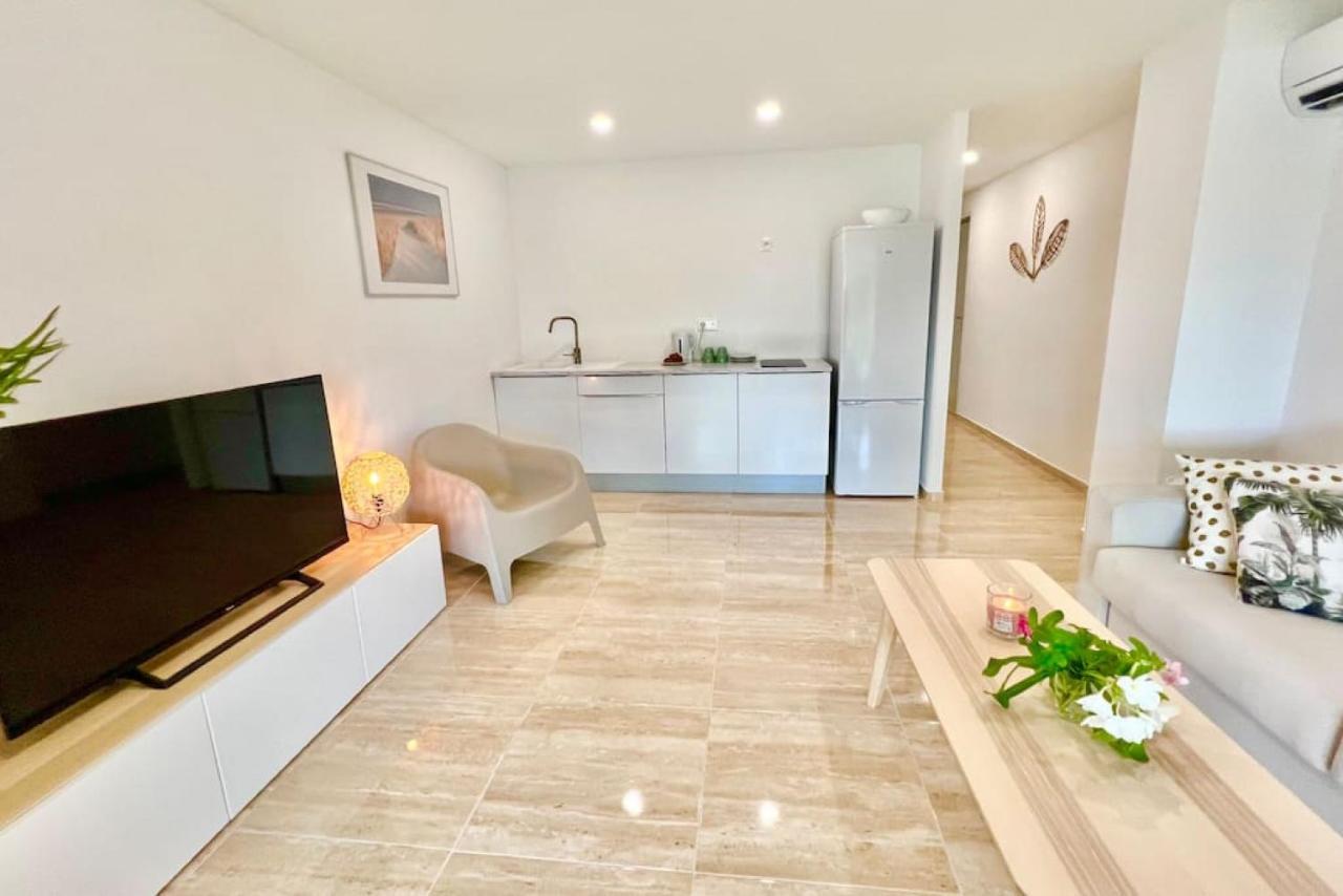 Maracuja 7, Orient Bay Village, Walkable Beach At 100M Eksteriør billede